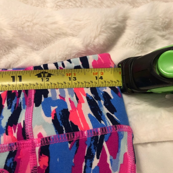 EUC Lily Pultizer Callie Luxletic Weekender Leggings UPF Free Spirit Print - Picture 7 of 10